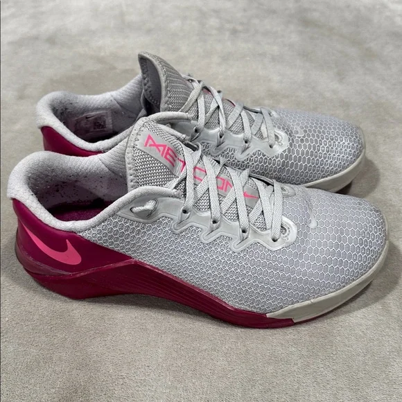Nike Metcon 5 - Picture 5 of 12